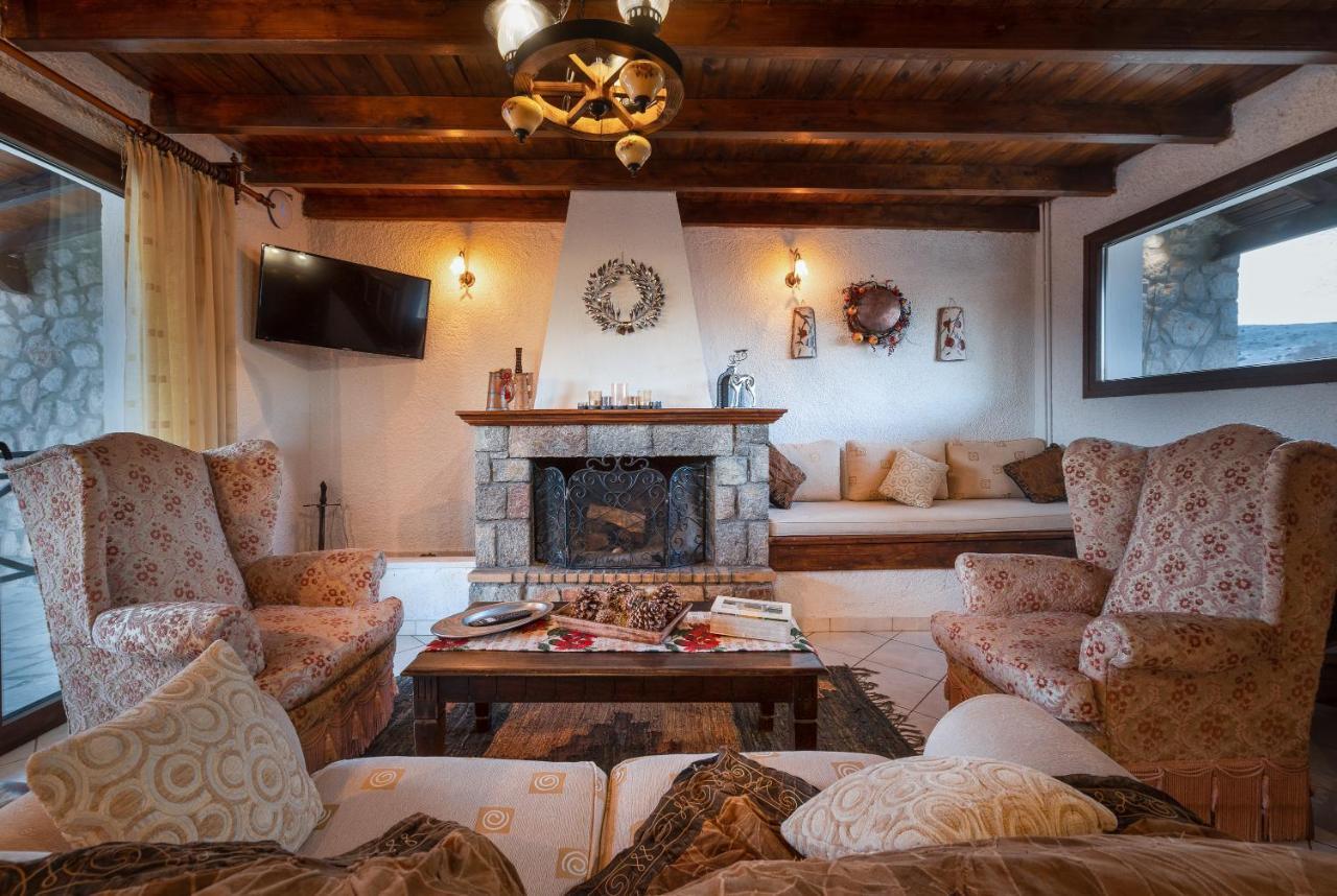 Chalet Renata 2 Livadi Arachovas Kalivia  Bagian luar foto
